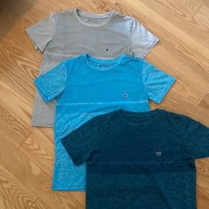 3 Boys Champion T-Shirts , Gently worn Size M